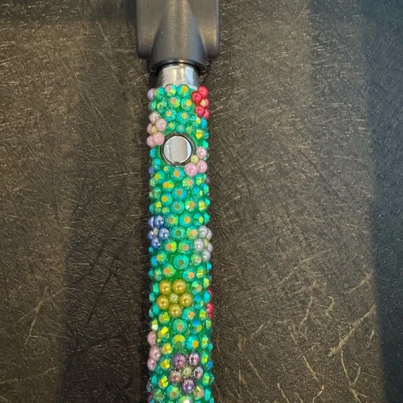 Rhinestone Threaded 510 Battery - Picture 2 of 3